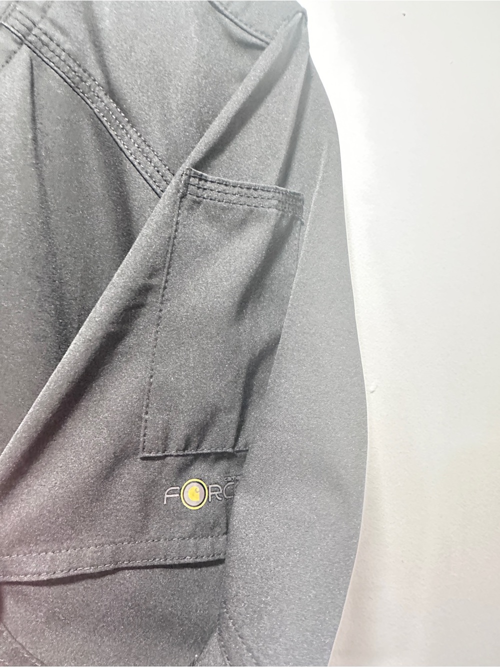Carhartt Force Multi-Pocket V-Neck Scrub Top Black Size Large - Picture 4 of 10